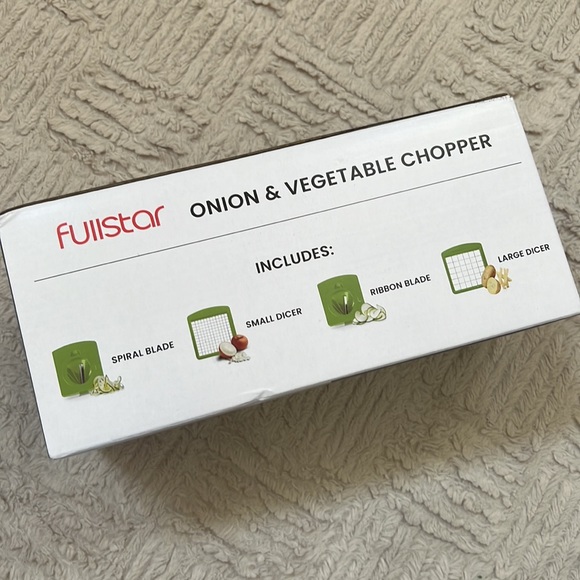 New Vegetable Chopper,Spiralizer Slicer Chopper with Container, Pro Food Chopper - Picture 3 of 16